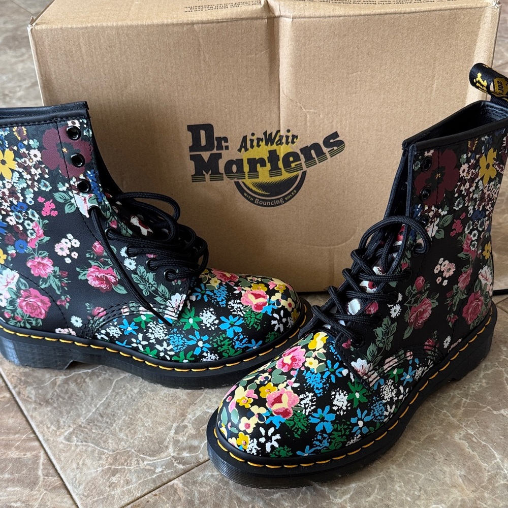 New in box floral Doc Martens